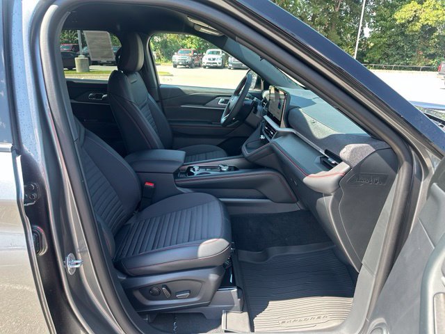 New 2027 Ford Explorer ST-Line AWD/4WD image 11