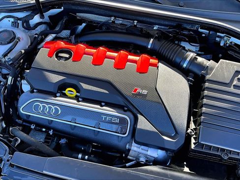 Used 2018 Audi RS 3 w/ Dynamic Plus Package image 32