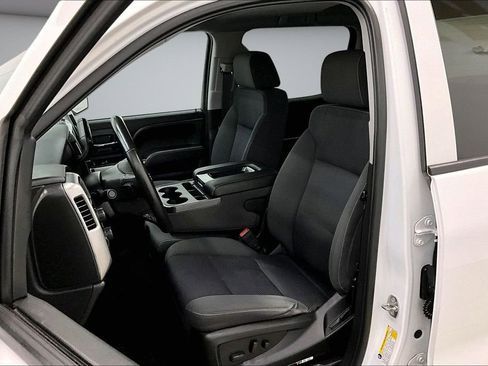 Used 2018 Chevrolet Silverado 1500 LT w/ All Star Edition AWD/4WD image 22
