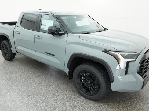 New 2026 Toyota Tundra Limited AWD/4WD image 44