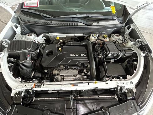 Used 2022 Chevrolet Equinox LT image 29