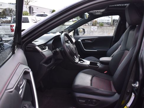 Used 2024 Toyota RAV4 XSE image 18