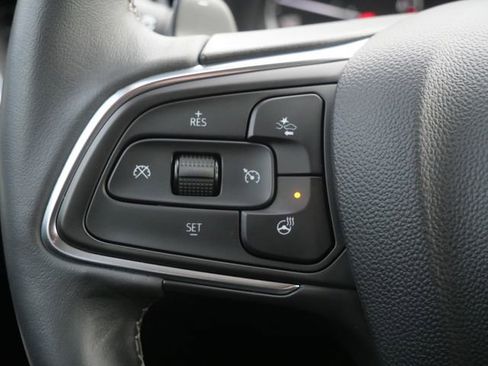 Used 2023 Buick Envision Preferred image 23