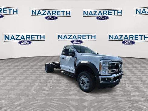 New 2025 Ford F550 4x4 Regular Cab Super Duty image 2