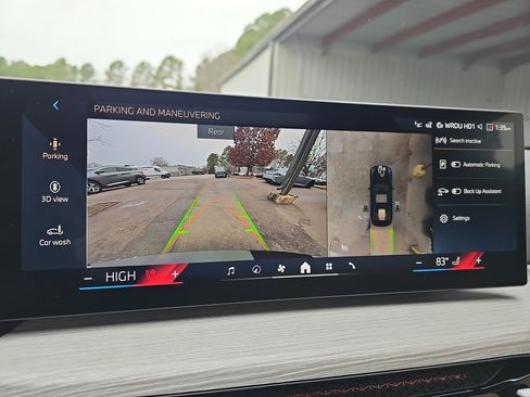 New 2026 BMW 330i 330i NA w/ Premium Package image 25