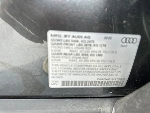 Used 2020 Audi Q5 2.0T Titanium Premium Plus w/ Premium Plus Package image 30