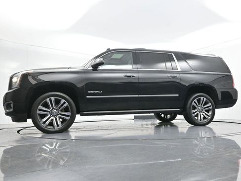 Used 2018 GMC Yukon XL Denali w/ Denali Ultimate Package AWD/4WD image 51