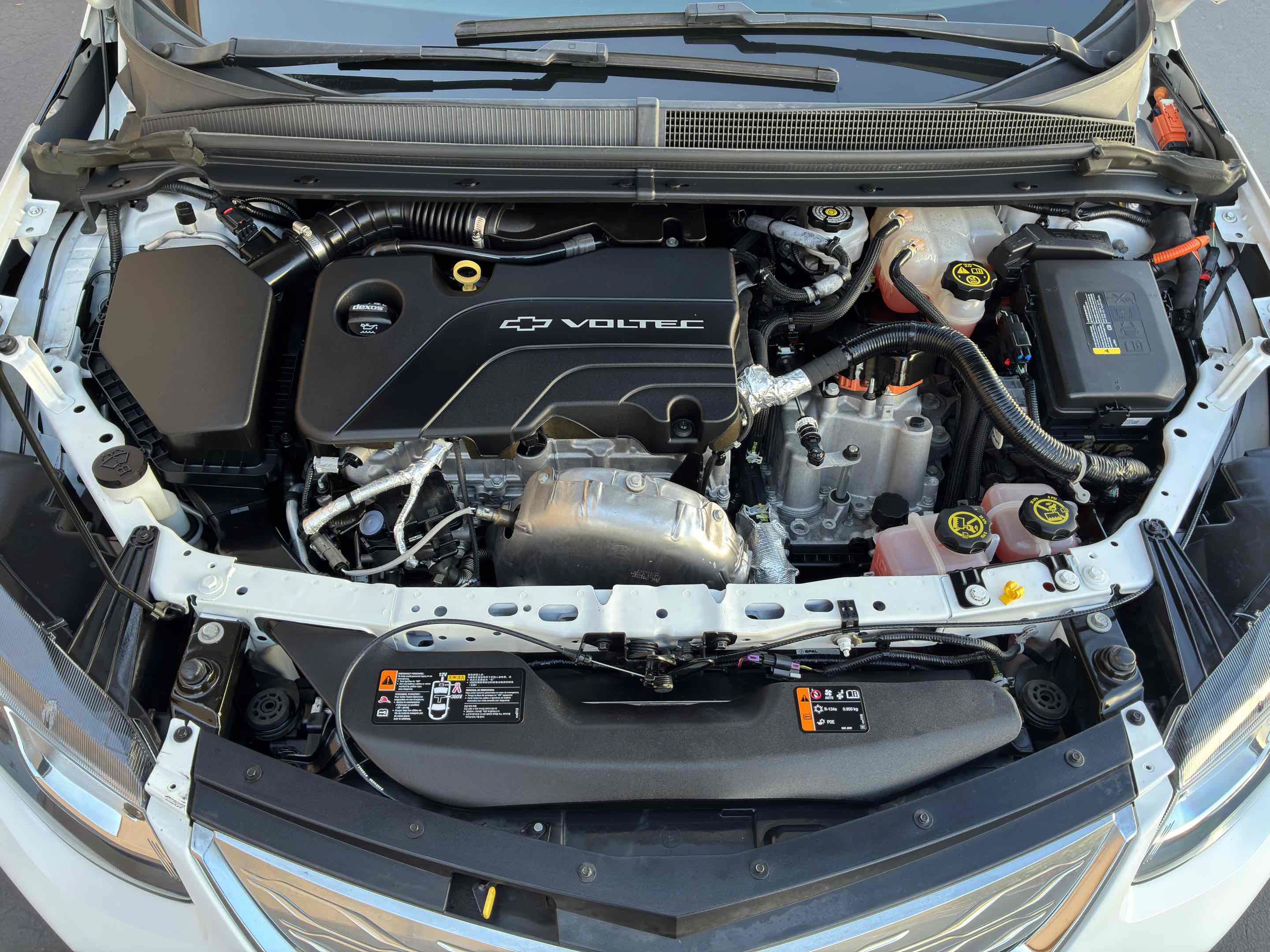 Used 2018 Chevrolet Volt Premier FWD image 60