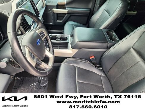 Used 2022 Ford F250 Lariat w/ Black Appearance Package AWD/4WD image 13