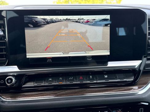 Used 2023 GMC Sierra 1500 Elevation image 4