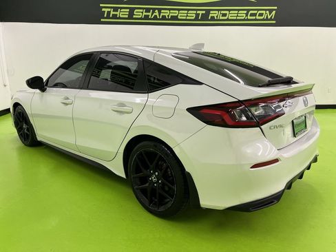Used 2024 Honda Civic Sport image 7