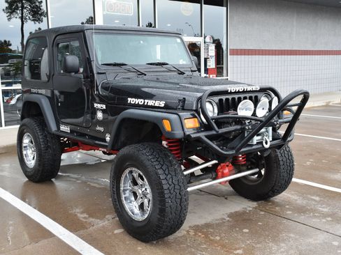 Used 2006 Jeep Wrangler X AWD/4WD image 2