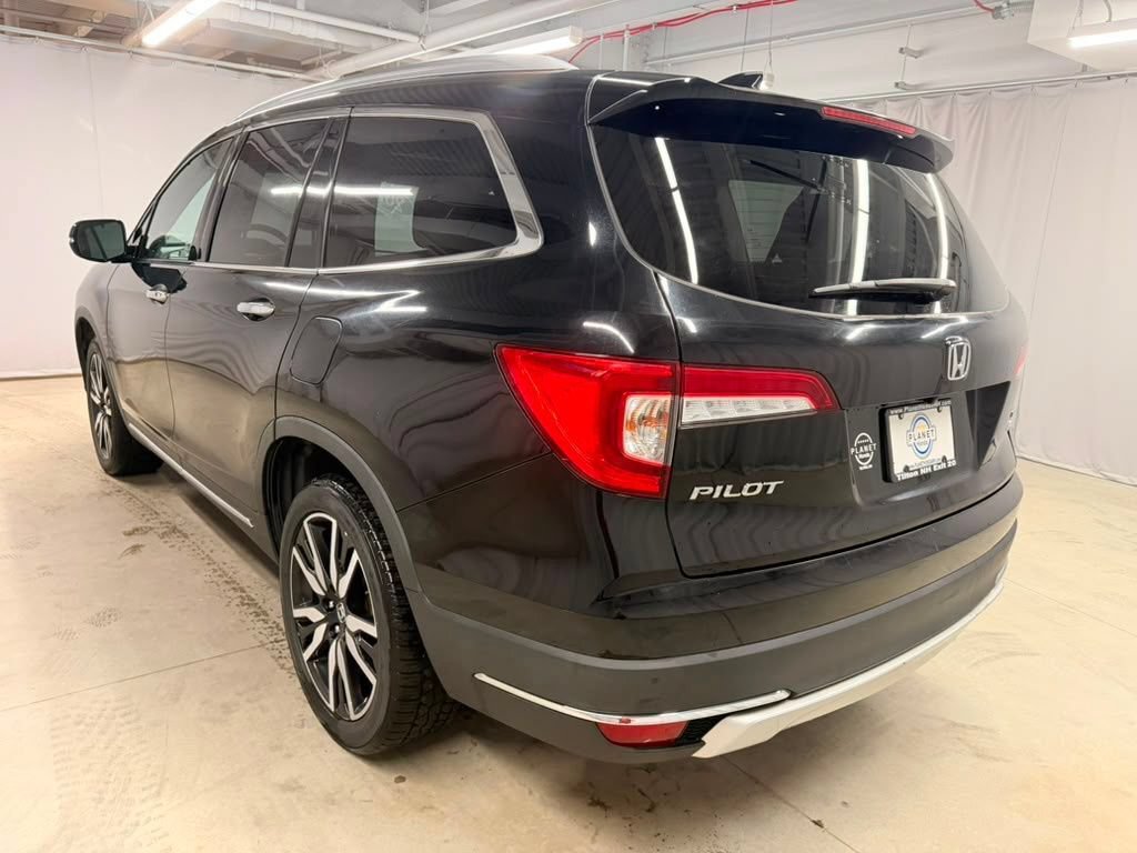 Used 2020 Honda Pilot Touring image 11