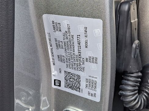 New 2026 GMC Canyon Denali image 14