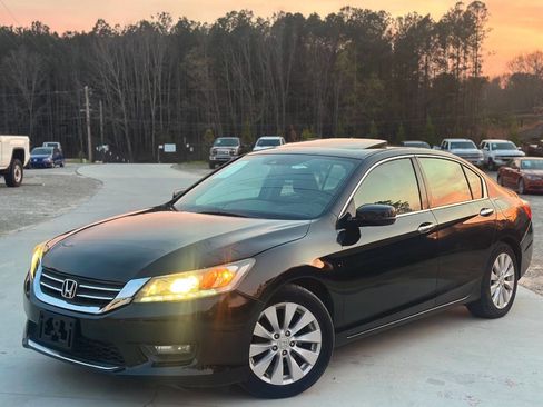 Used 2015 Honda Accord EX-L image 3