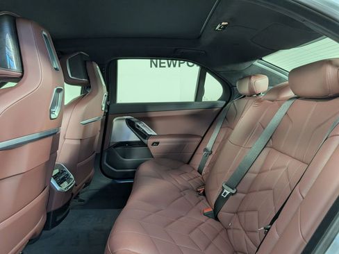 New 2026 BMW 760i xDrive w/ Executive Package AWD/4WD image 13