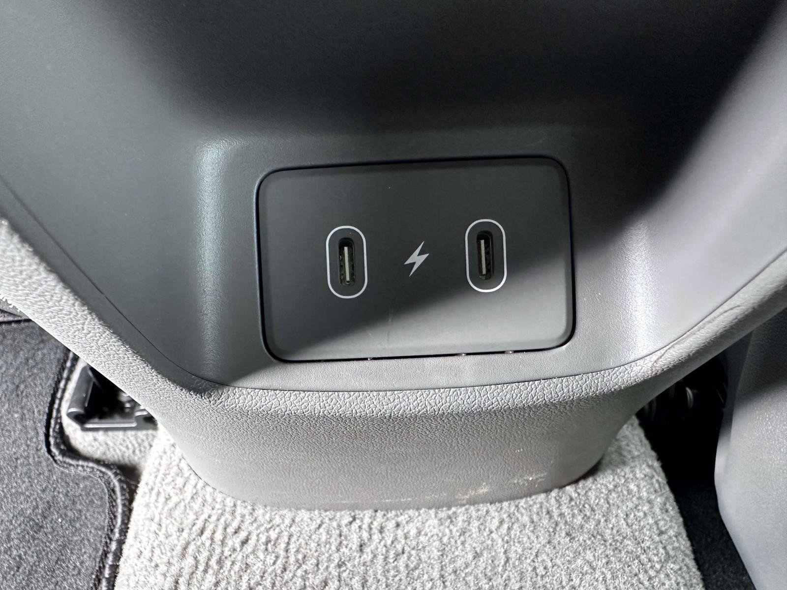 Used 2025 Hyundai Elantra Sport FWD image 13