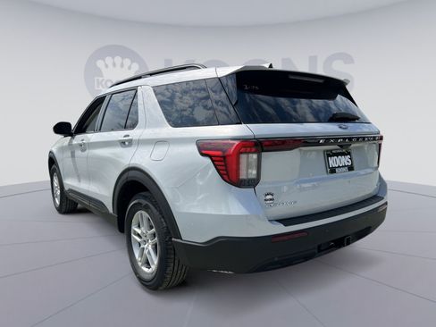 New 2026 Ford Explorer Active AWD/4WD image 4