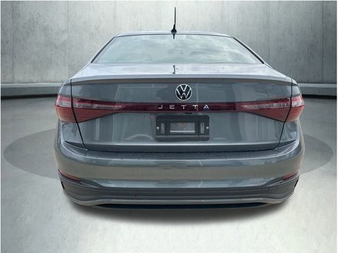 New 2025 Volkswagen Jetta Sport image 4