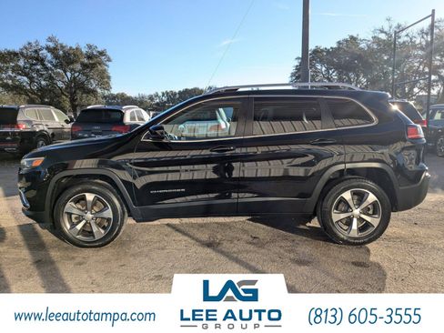 Used 2019 Jeep Cherokee Limited w/ Technology Group image 6