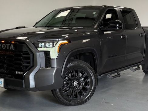 Used 2024 Toyota Tundra Limited AWD/4WD image 1