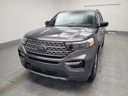 Used 2020 Ford Explorer Limited image 15