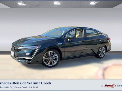 Used 2019 Honda Clarity Touring image 1