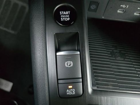 New 2026 Nissan Kicks SV image 30