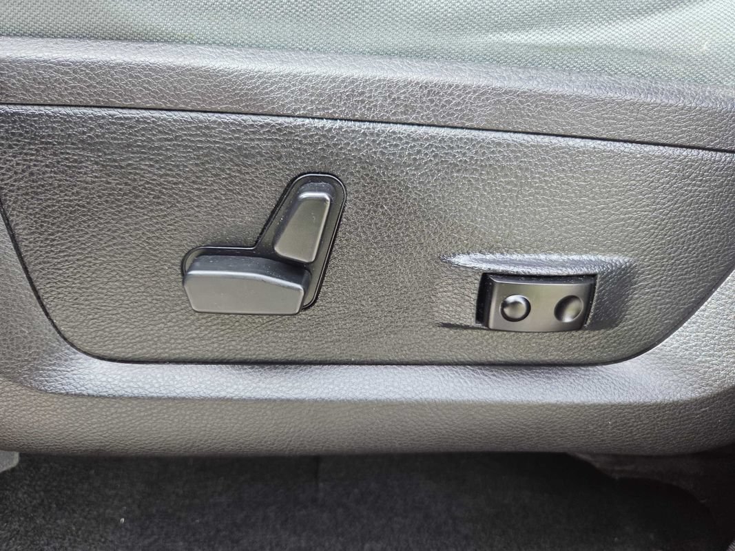 Used 2016 RAM 1500 Outdoorsman AWD/4WD image 17