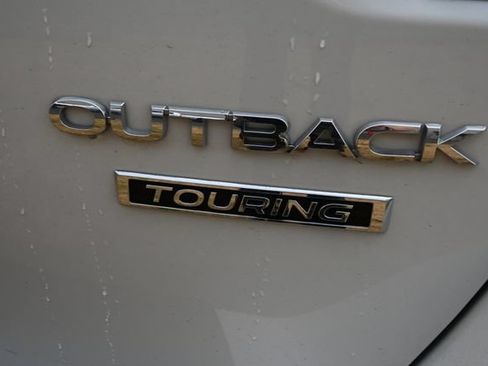 Used 2024 Subaru Outback Touring AWD/4WD image 6