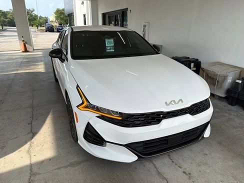 Used 2023 Kia K5 GT-Line w/ GT-Line Premium Package FWD image 2