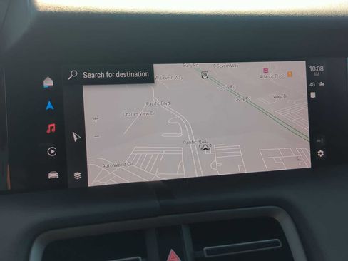 Used 2025 Porsche Taycan image 29