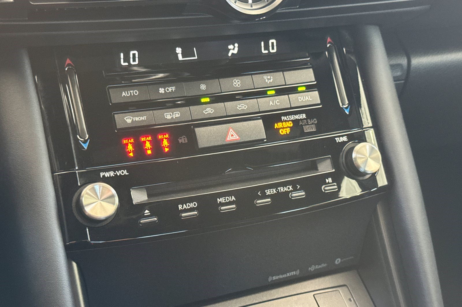 Certified 2025 Lexus IS 300 F Sport RWD image 25