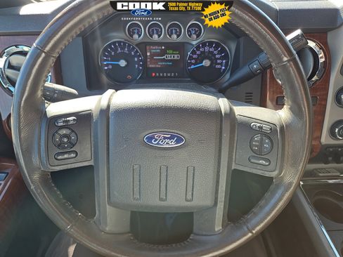 Used 2015 Ford F250 King Ranch w/ King Ranch w/Chrome Package image 9