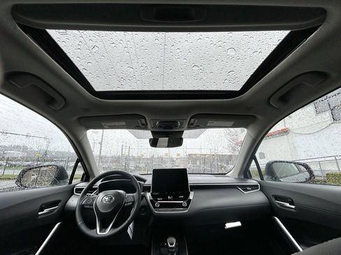 New 2026 Toyota Corolla Cross XLE image 18