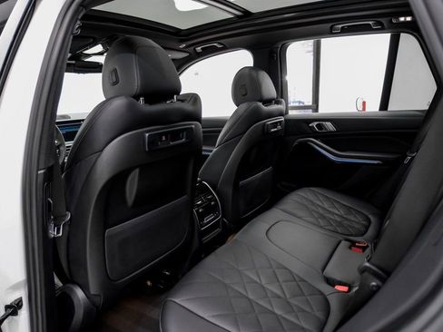 Used 2023 BMW X5 xDrive45e image 34
