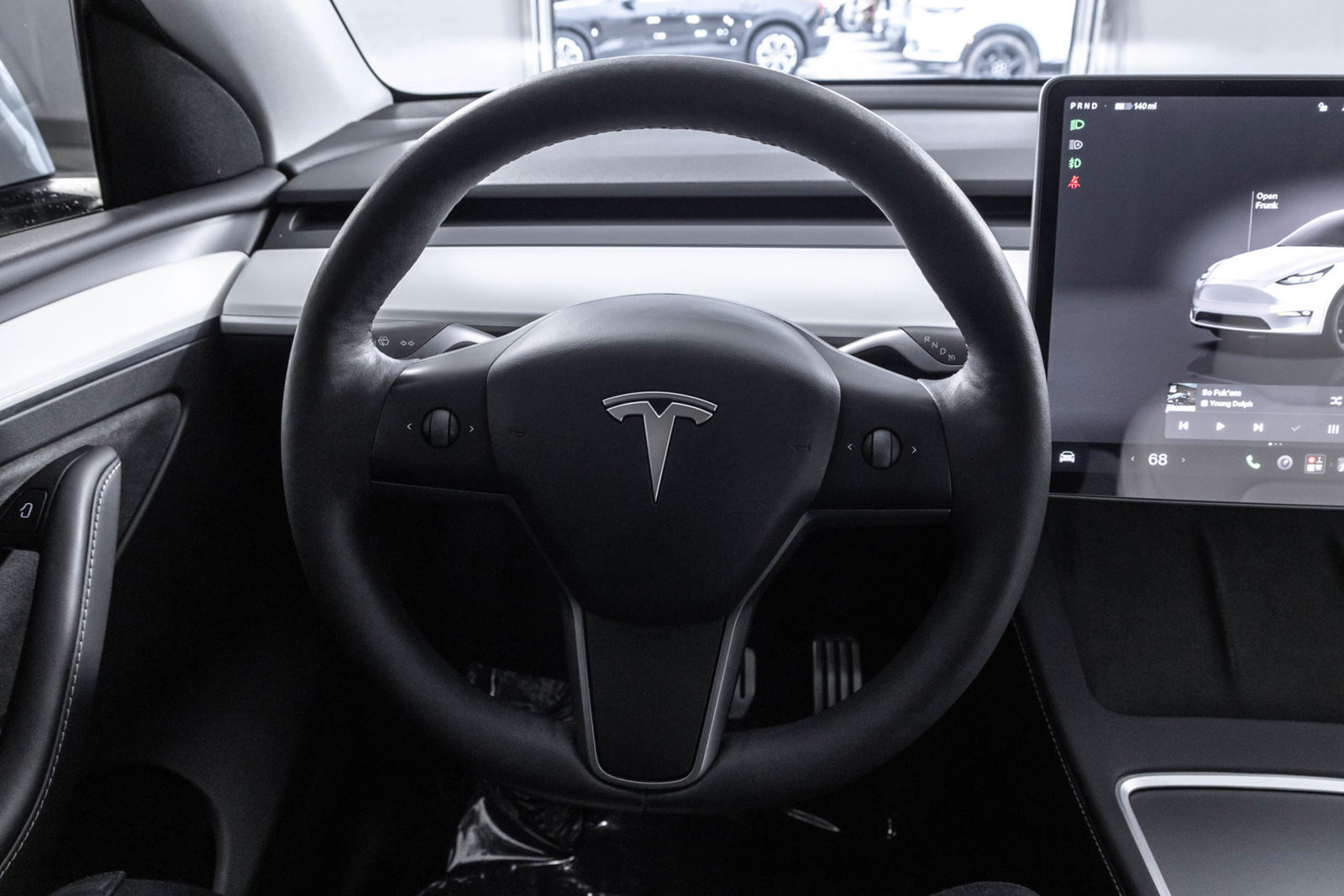 Used 2024 Tesla Model Y Performance AWD/4WD image 28