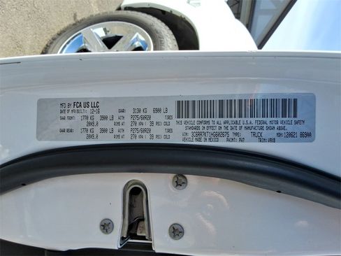 Used 2017 RAM 1500 Express image 16