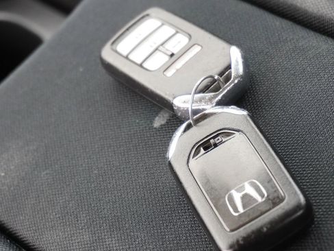 Used 2016 Honda Civic EX-T image 22