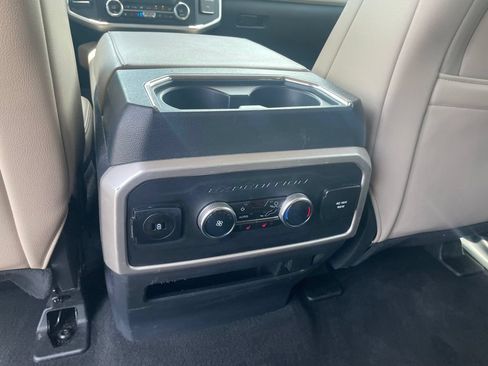 Used 2024 Ford Expedition Max Limited AWD/4WD image 24
