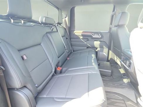 New 2026 GMC Sierra 3500 Denali w/ Denali Reserve Package image 18