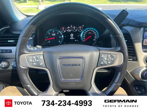 Used 2020 GMC Yukon XL Denali w/ Open Road Package AWD/4WD image 15