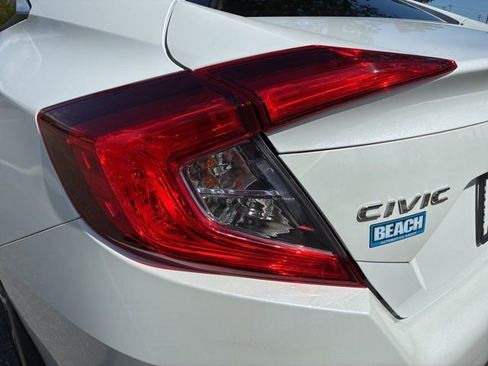 Used 2020 Honda Civic LX image 13