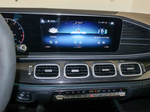 Used 2021 Mercedes-Benz GLE 53 AMG 4MATIC Coupe image 31