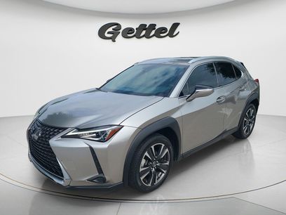 Used 2019 Lexus UX 200 w/ Accessory Package 2