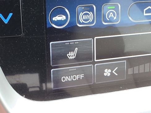 Used 2022 Subaru Outback Limited image 32