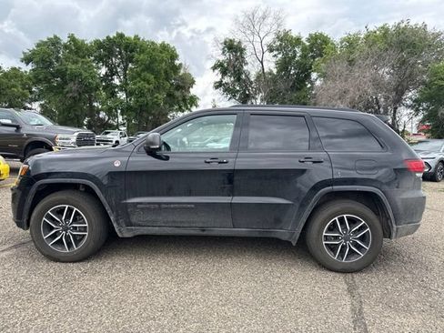 Used 2020 Jeep Grand Cherokee Trailhawk w/ Trailhawk Luxury Group AWD/4WD image 7