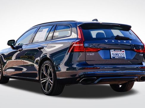 Used 2021 Volvo V60 T6 R-Design w/ Advanced Package image 4