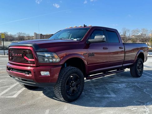 Used 2018 RAM 2500 Big Horn w/ Sport Appearance Group image 3