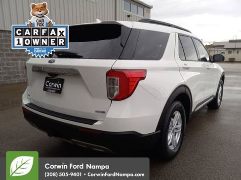 Used 2020 Ford Explorer XLT w/ Equipment Group 202A image 3